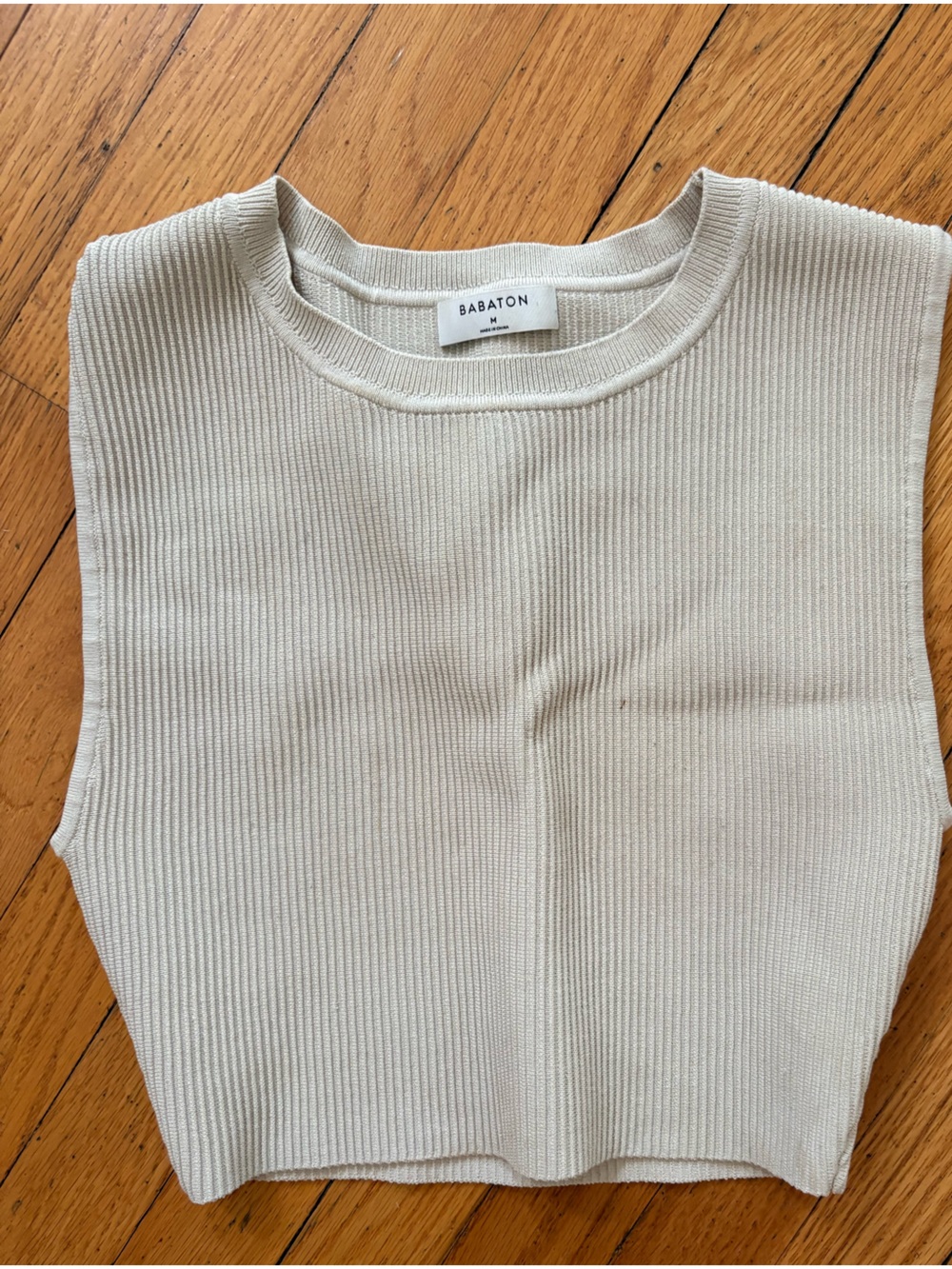 Babaton Neutral Ribbed Cropped Tank Top
